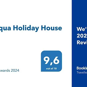  Ferienhaus Verdeacqua House